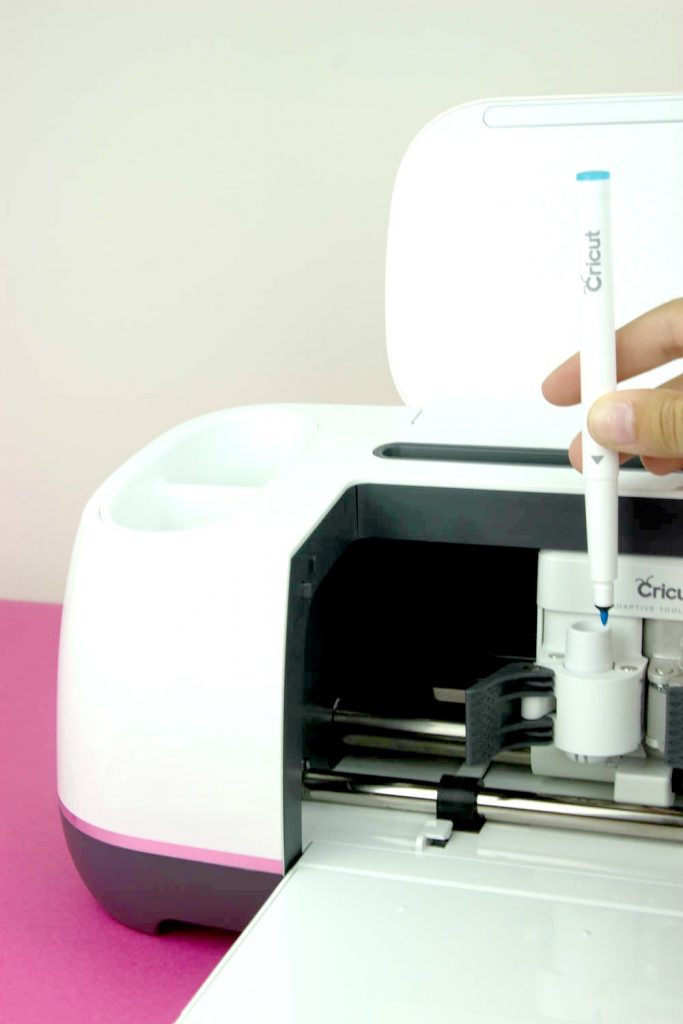 How to Use a Cricut A Beginner’s Guide to Cricut Makers Gonna Learn