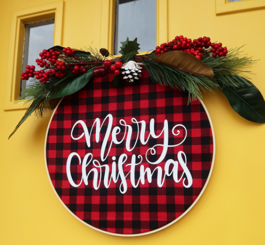 Buffalo Check Christmas Wreath