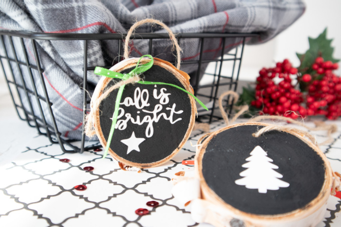 Cricut Joy Wood Slice Ornaments
