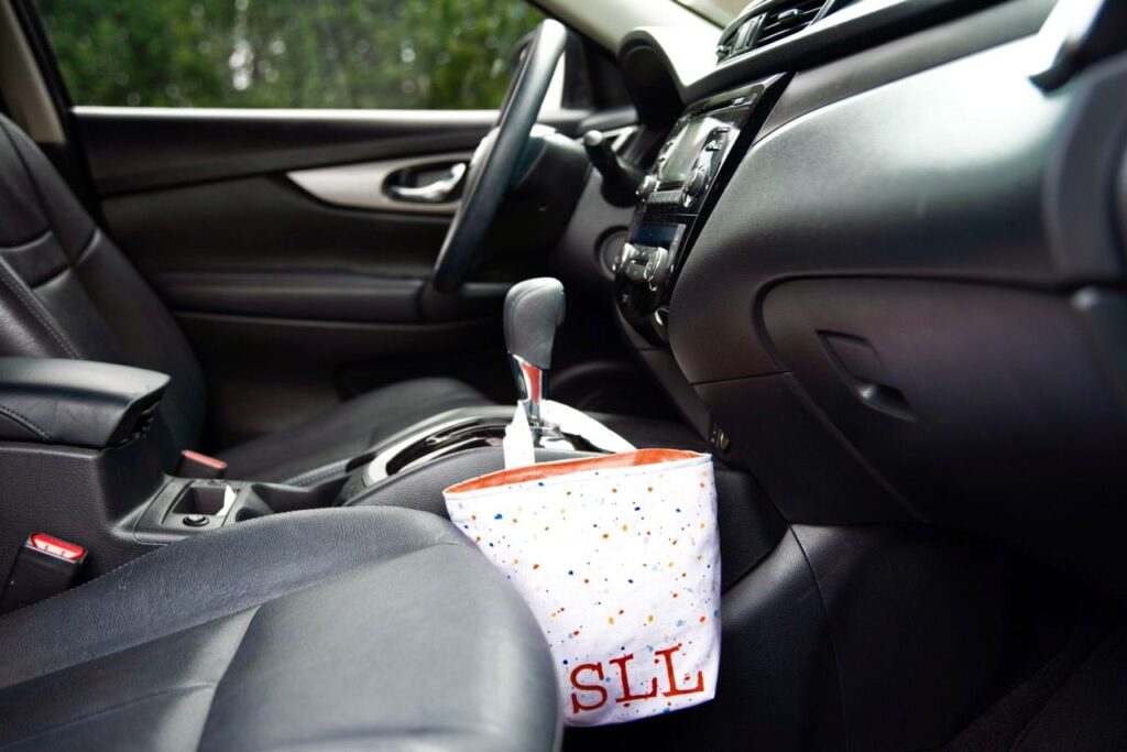 How To Make A Reusable Car Trash Bag